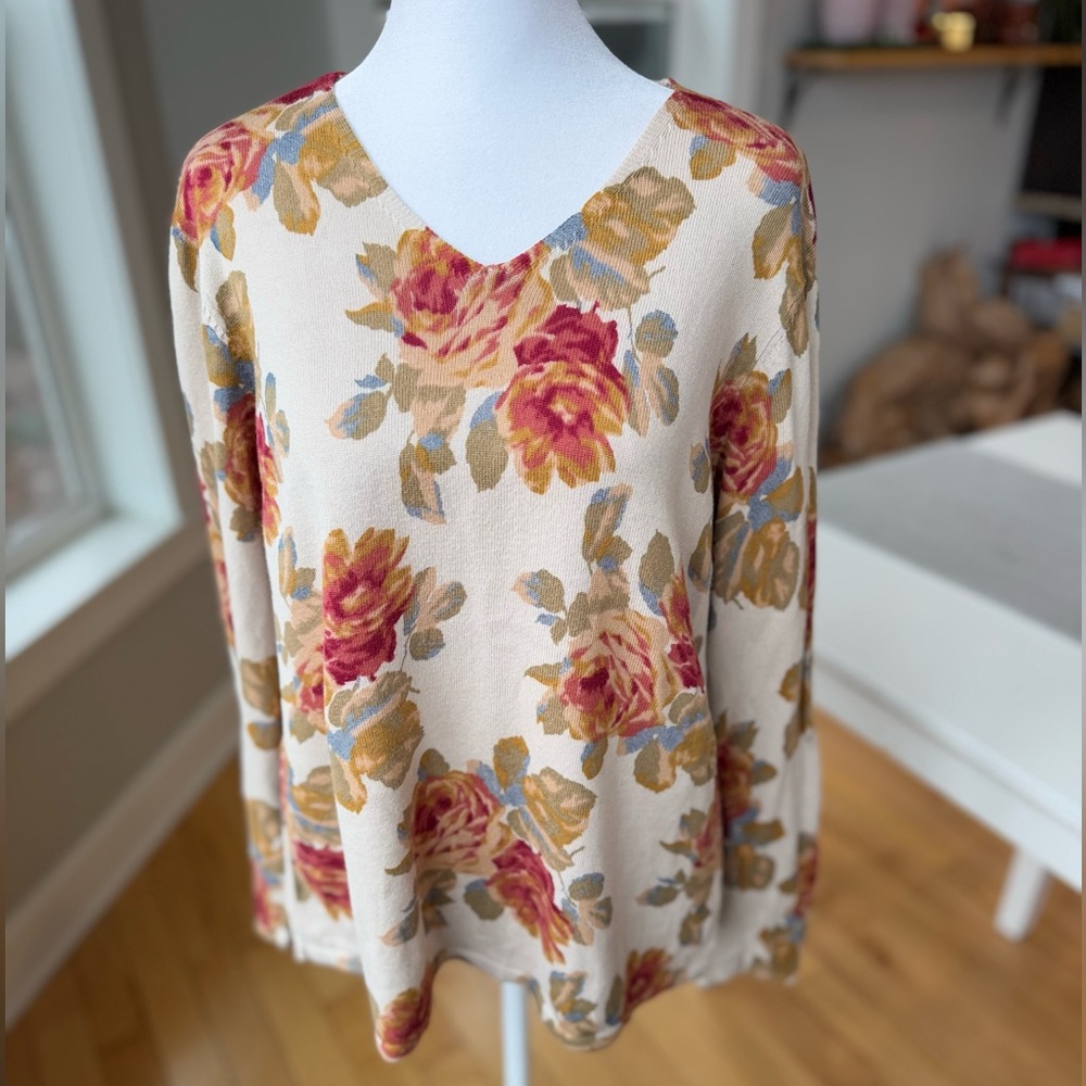 Vintage Liz Claiborne LizWear Ivory Floral Cotton Blend V Neck Sweater Medium